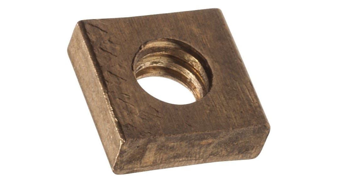 Artículo TUERCA CUADRADA LATON NC 20H 1/4 de nuestra sub línea TUERCA HEXAGONAL LIVIANA G2 NC NATURAL referente a la línea tuercas