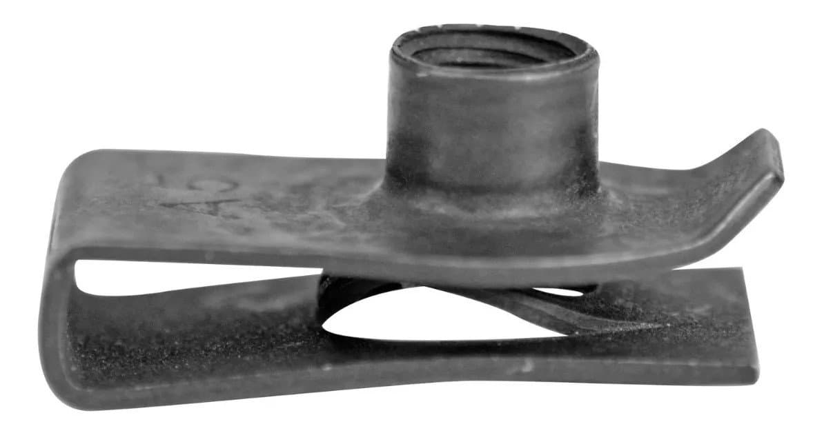 Artículo 20009 GRAPA DOBLE PARA TORNILLO 1/4-20 STD CORTA GM 17/32USA de nuestra sub línea PERNO AGRICOLA referente a la línea automotriz